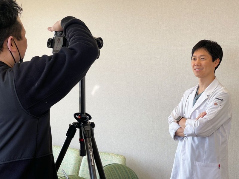 一宮市森整形外科 院長の松村成毅の撮影風景