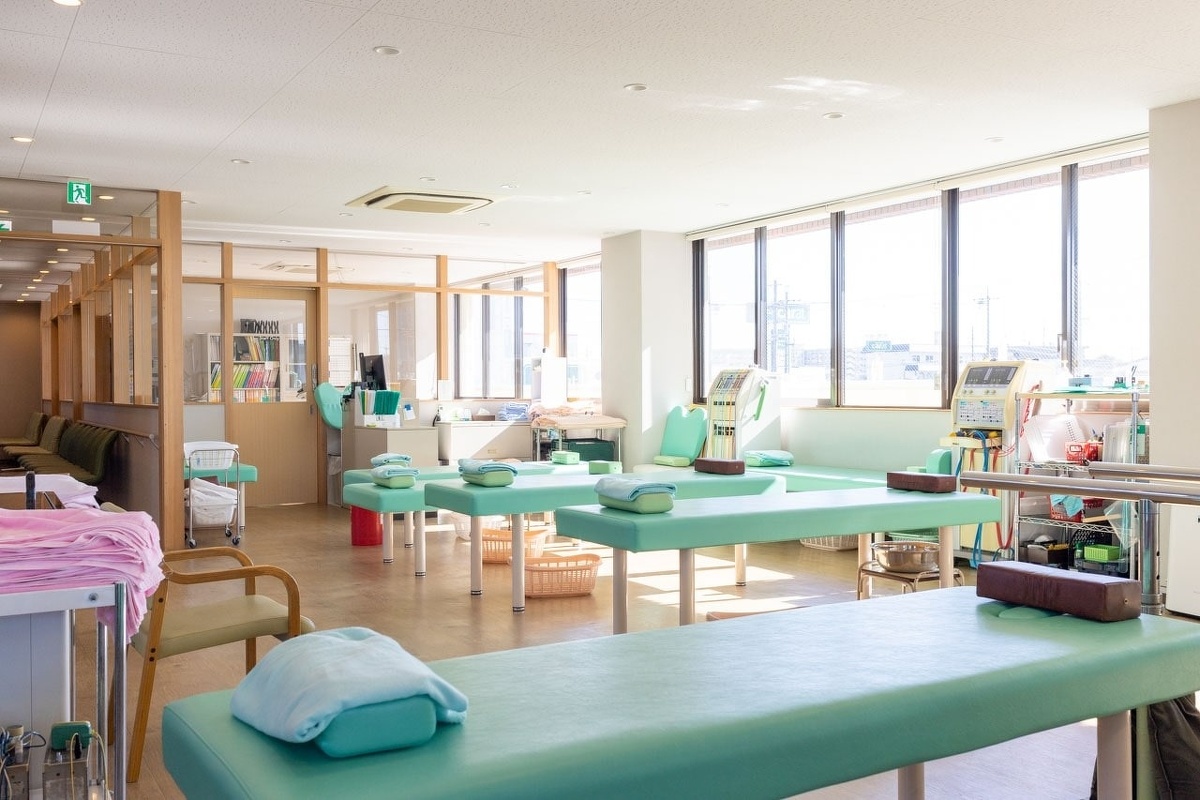 愛知県一宮市の森整形外科のリハビリ室の写真