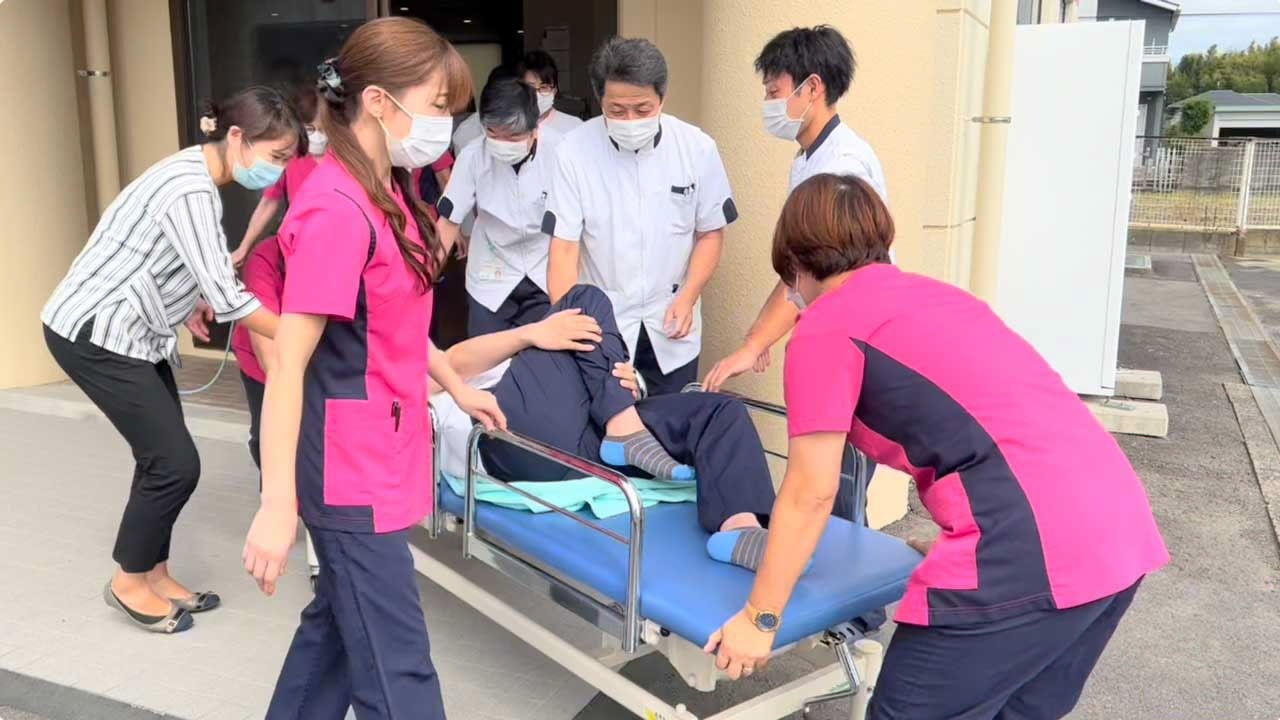 一宮市 森整形外科の防災訓練の写真